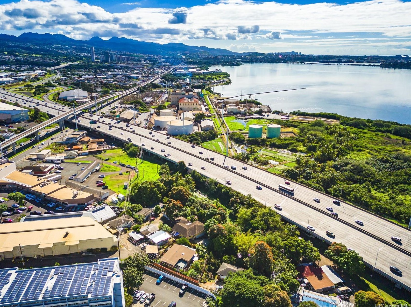 735 Kamehameha Hwy, Pearl City HI 96782-2680 exterior