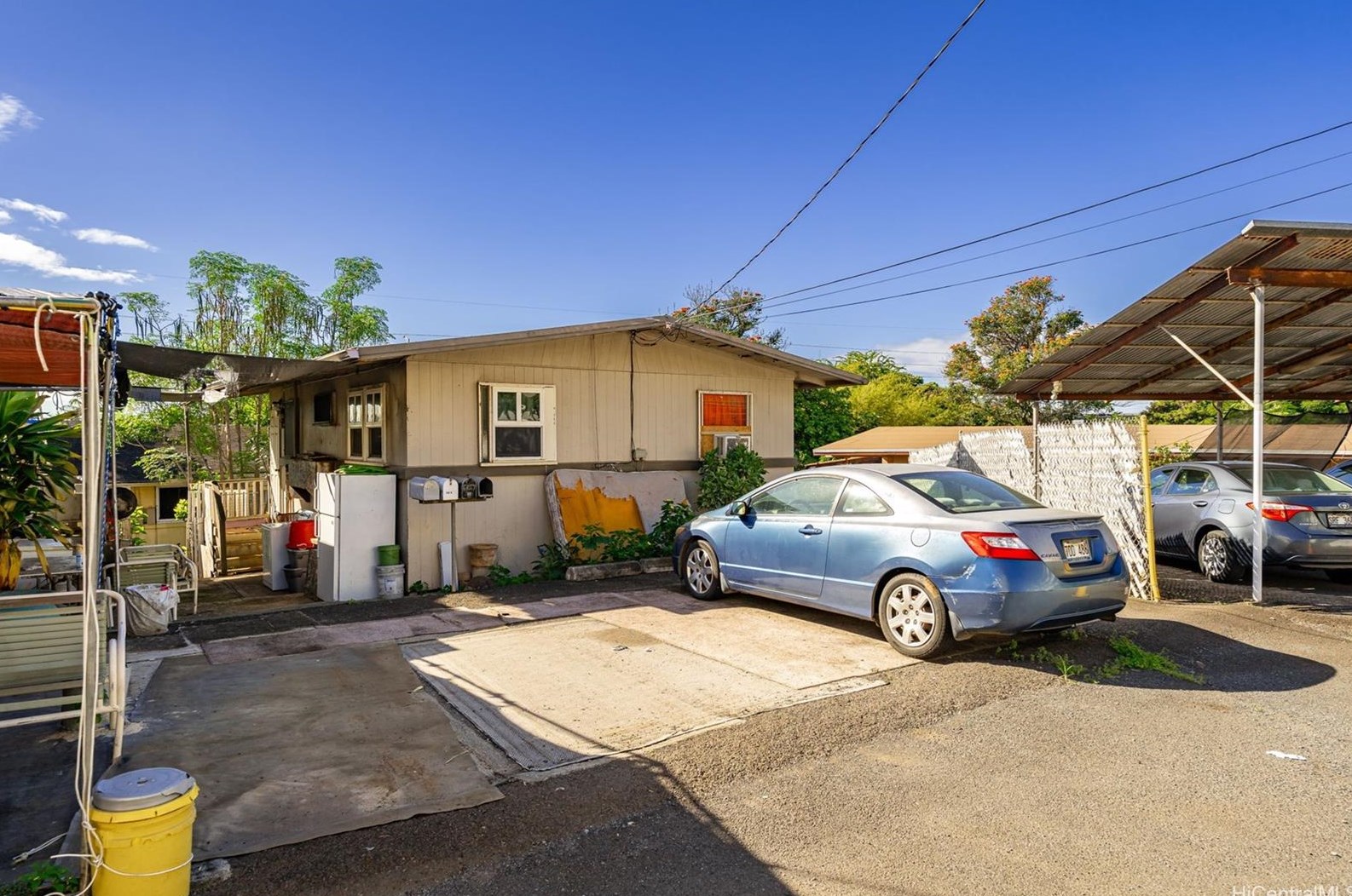 735 Kamehameha Hwy, Pearl City HI 96782-2680 exterior