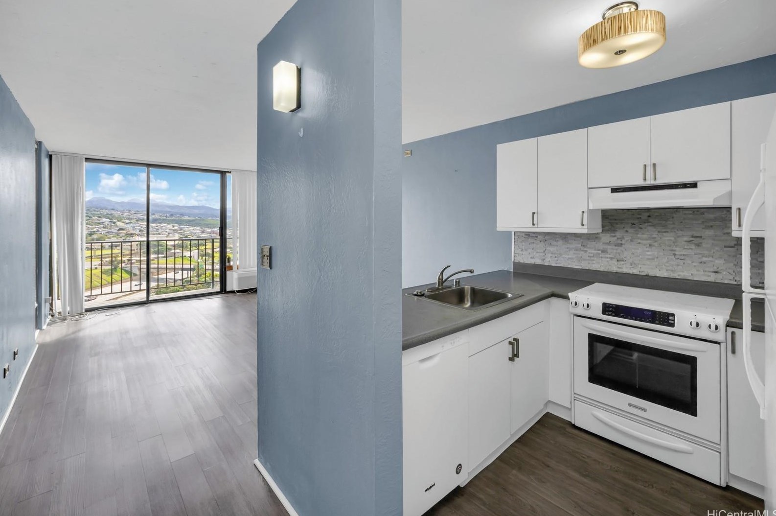 98500 Koauka Loop #23c, Aiea, HI 96701