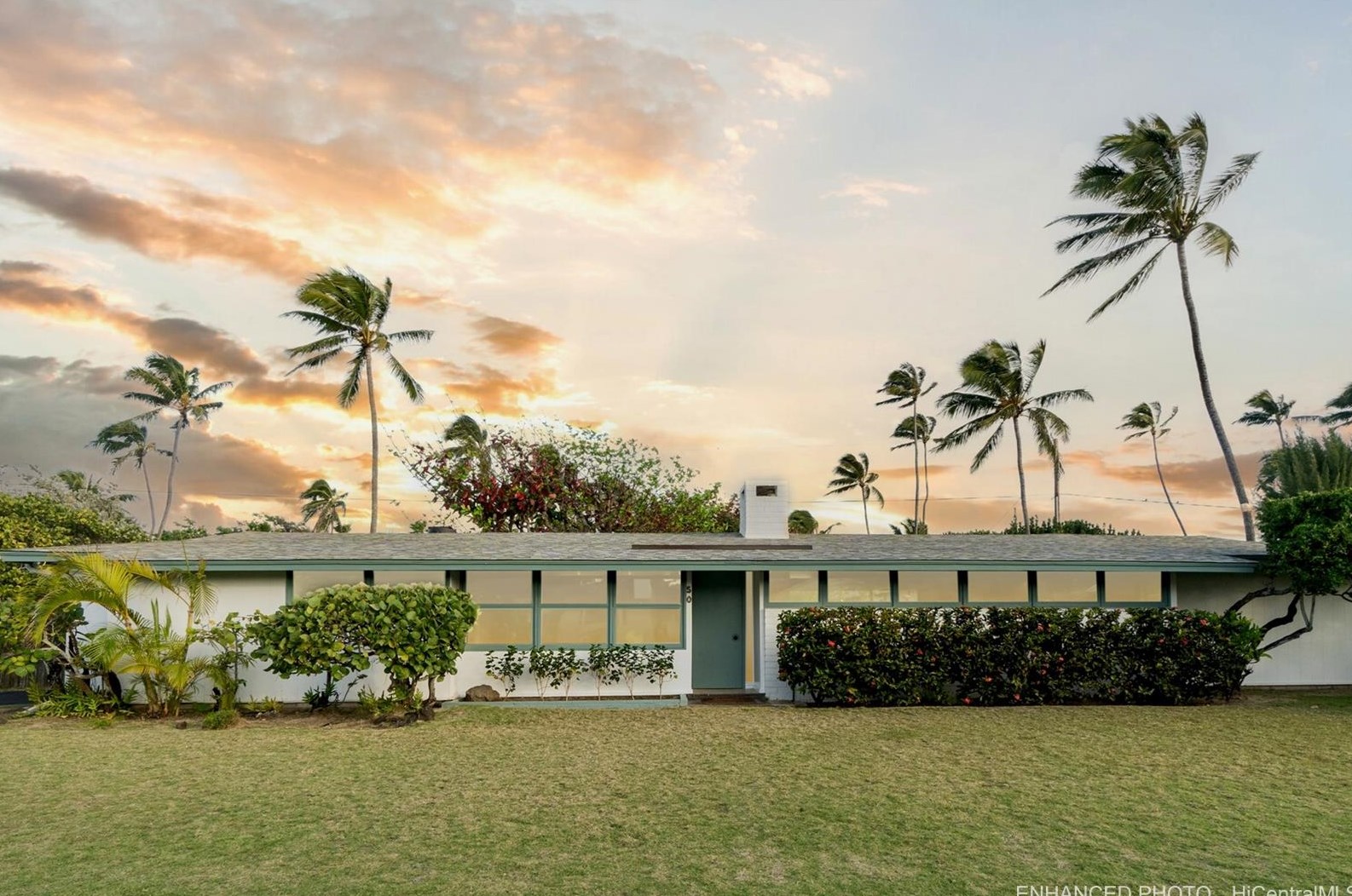 50 Kaiholu Pl, Kailua, HI 96734-1951