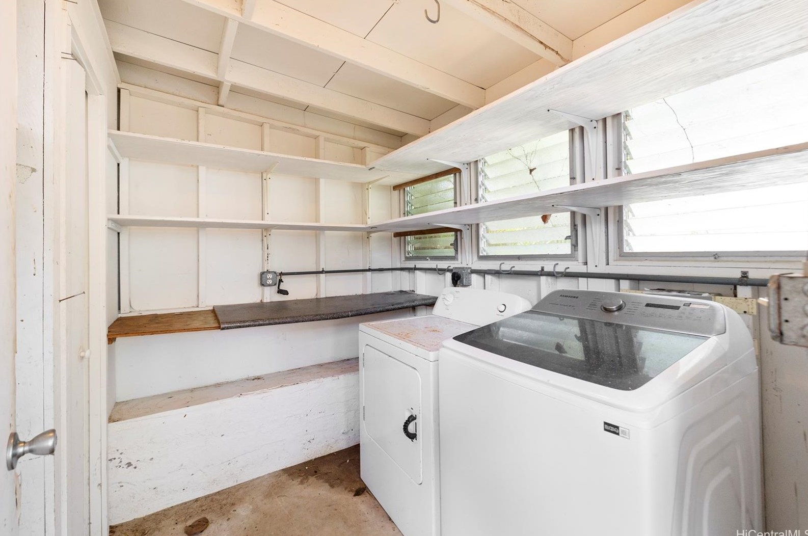 1136 Koohoo Pl, Kailua HI  96734-3275 exterior