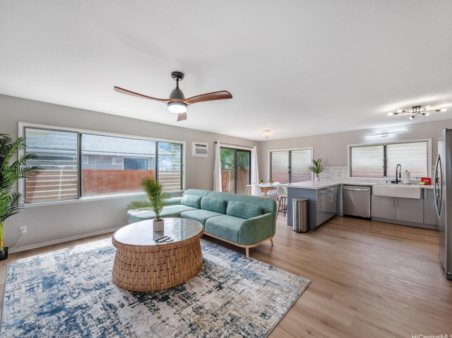 87-1526 Farrington Hwy, Nanakuli, HI 96792-0031