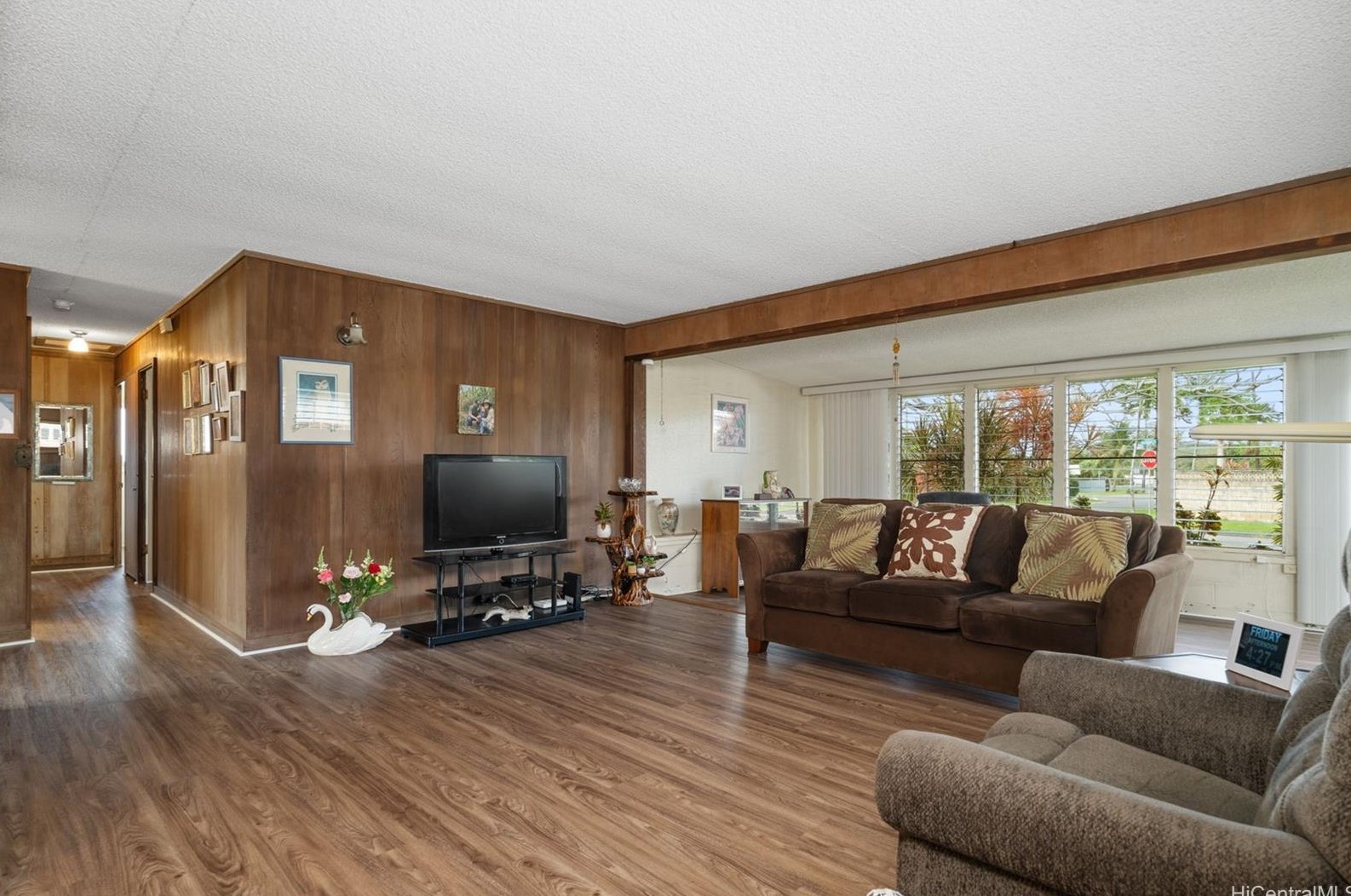 1449 Ulupuni St, Kailua, HI 96734-4448