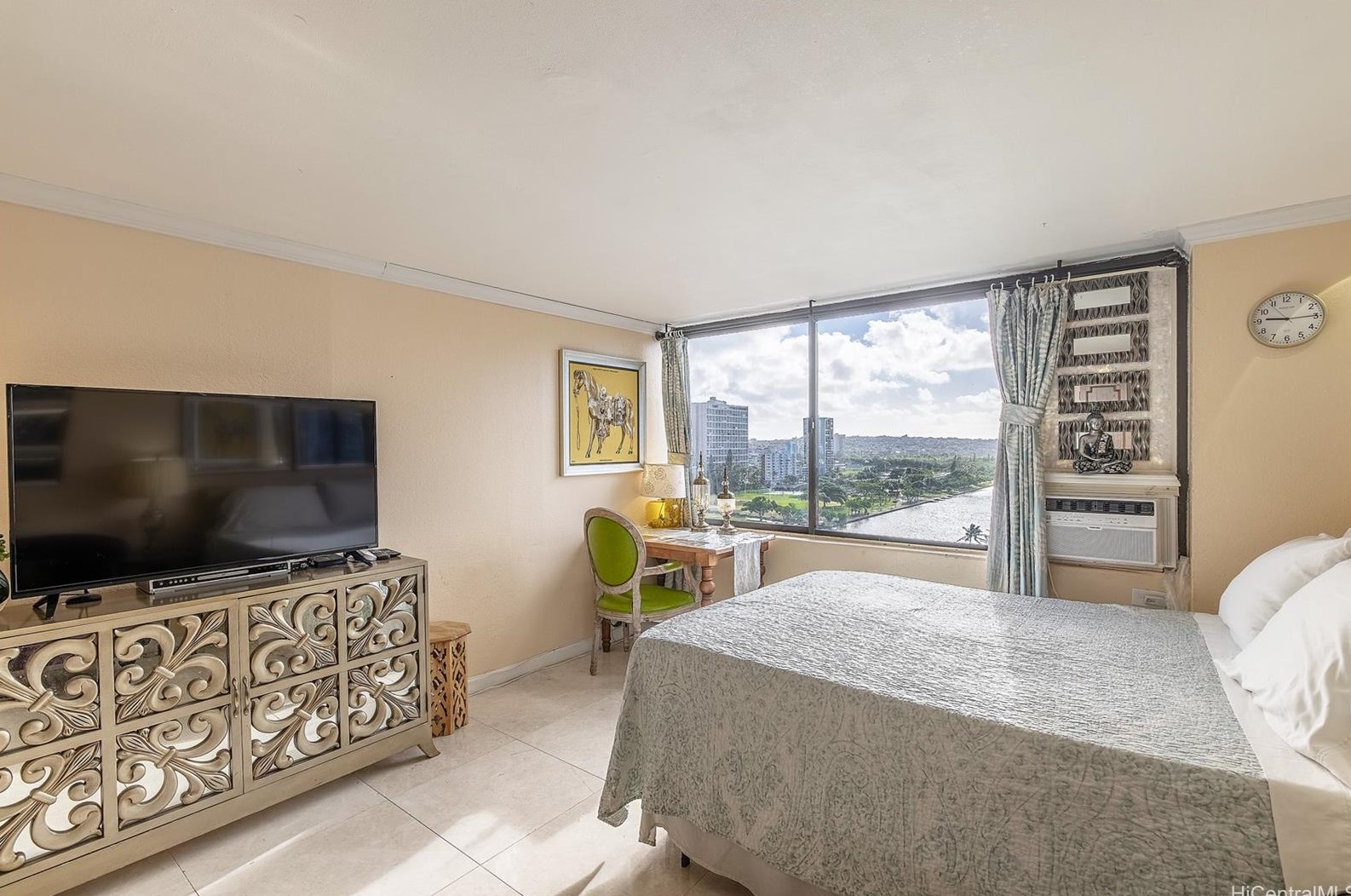 444 Niu St #1509, Honolulu, HI 96815