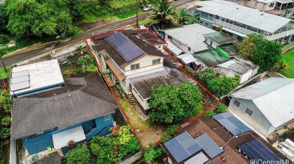 2935 Kuahiwi Way, Honolulu, HI 96819-2917