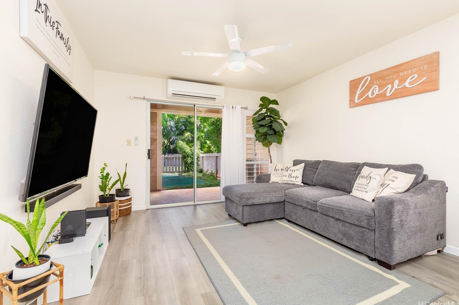 94-870 Lumiauau St #c103, Waipahu, HI 96797
