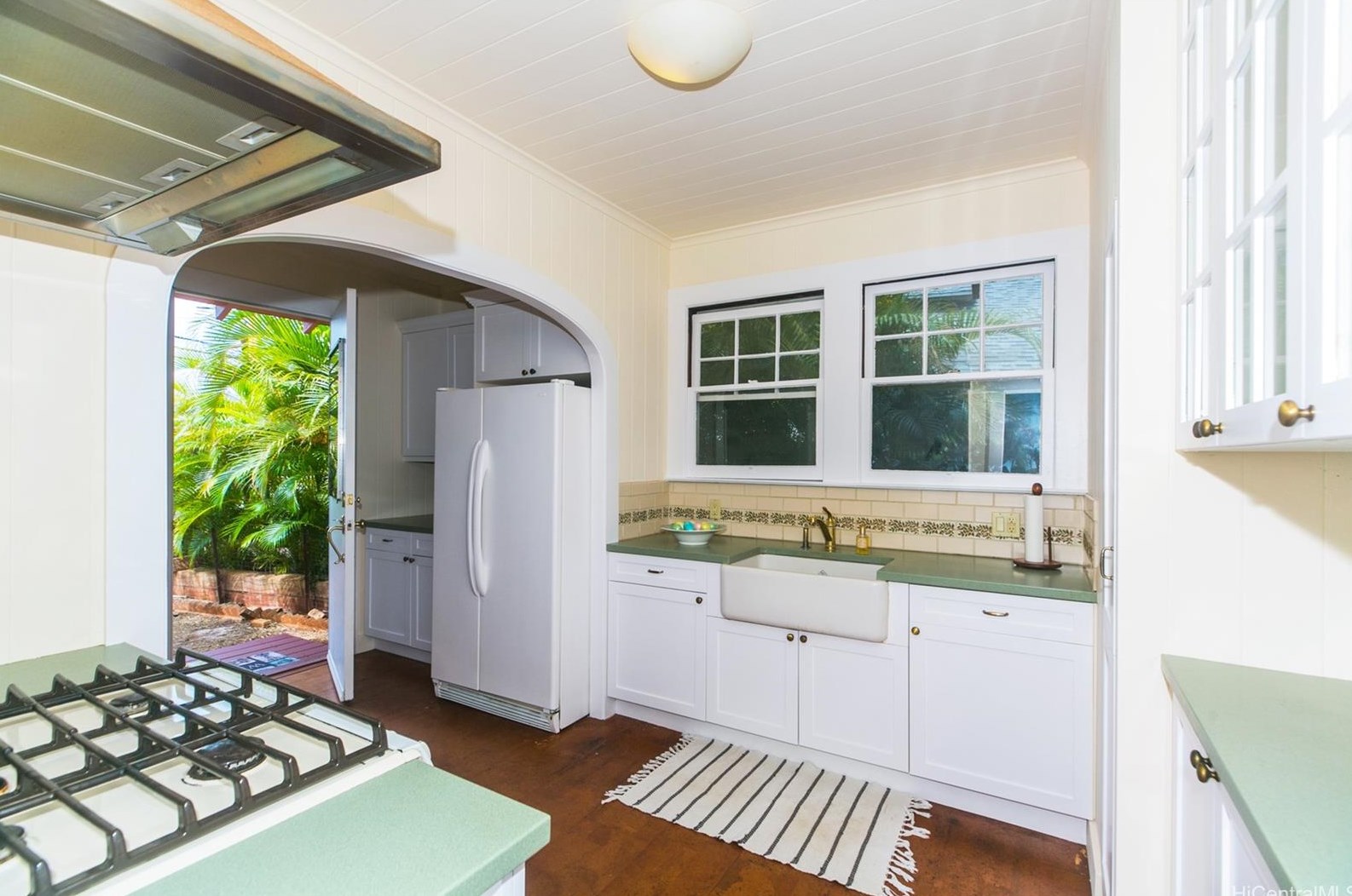 3304 Maunaloa Ave, Honolulu, HI 96816