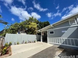 84-622 Kepue St, Nanakuli, HI 96792-1866
