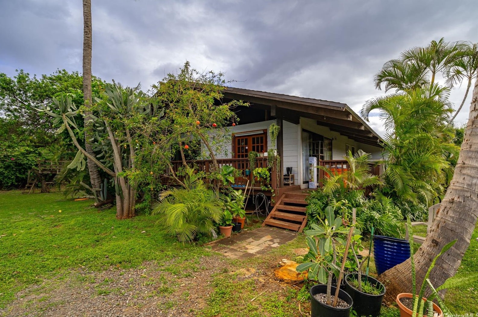 68-268 Olohio St, Waialua, HI 96791