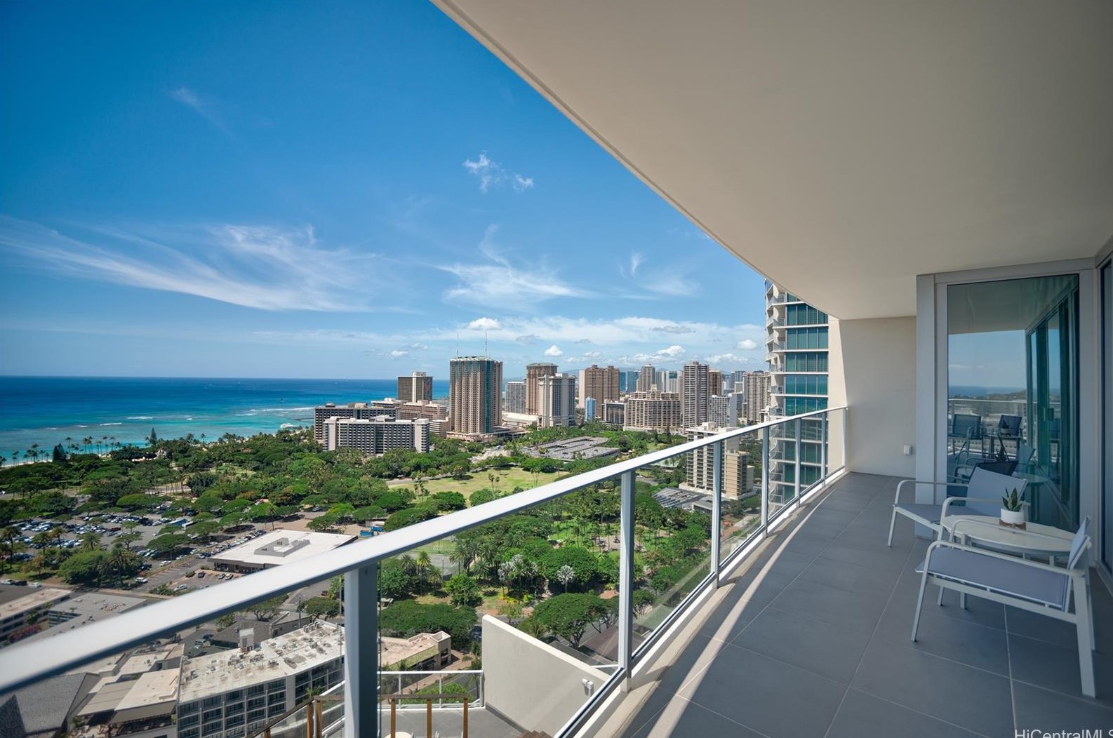 2139 Kuhio Ave #3107, Honolulu, HI 96815