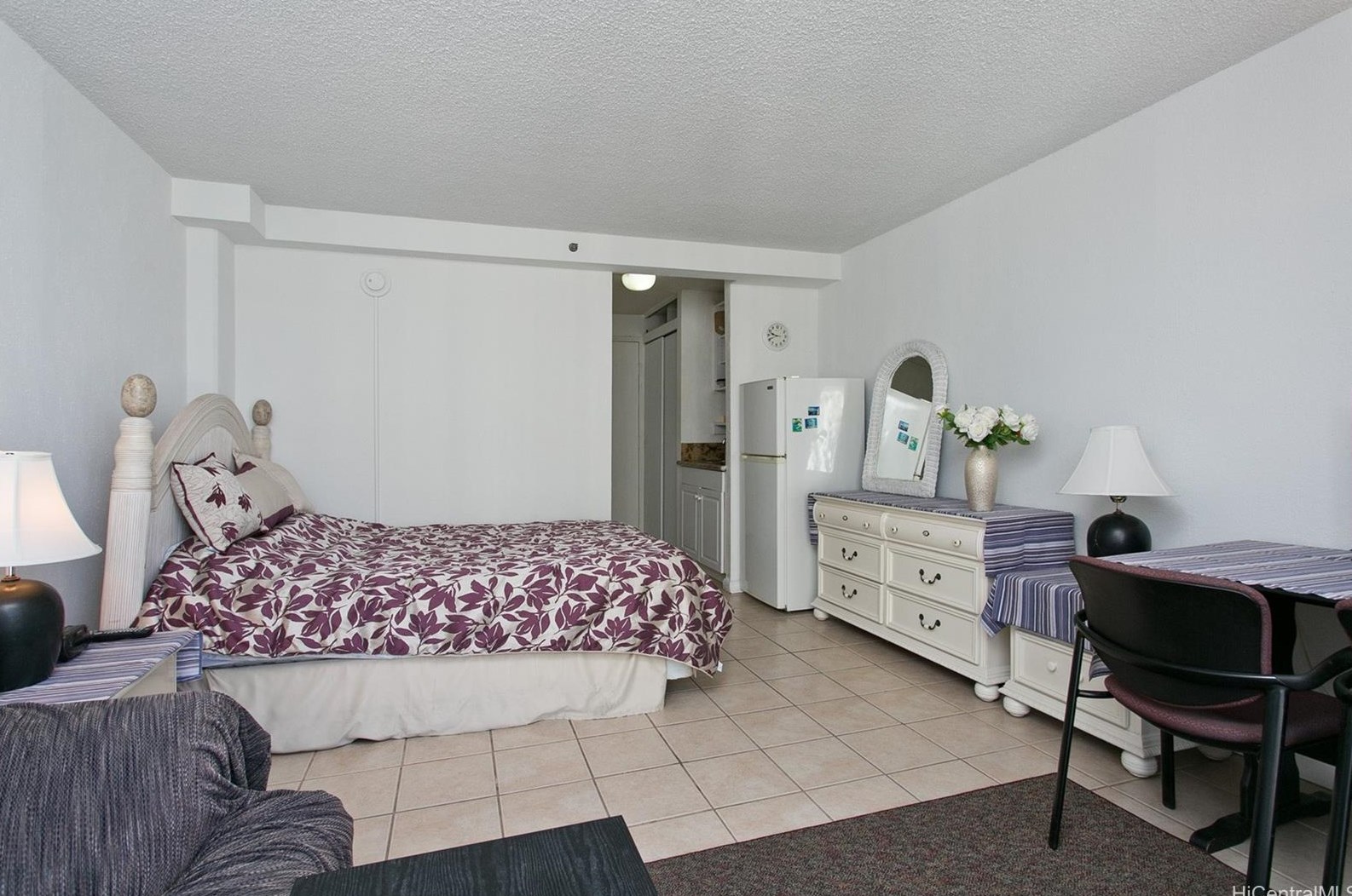 1920 Ala Moana Blvd #1812, Honolulu, HI 96815
