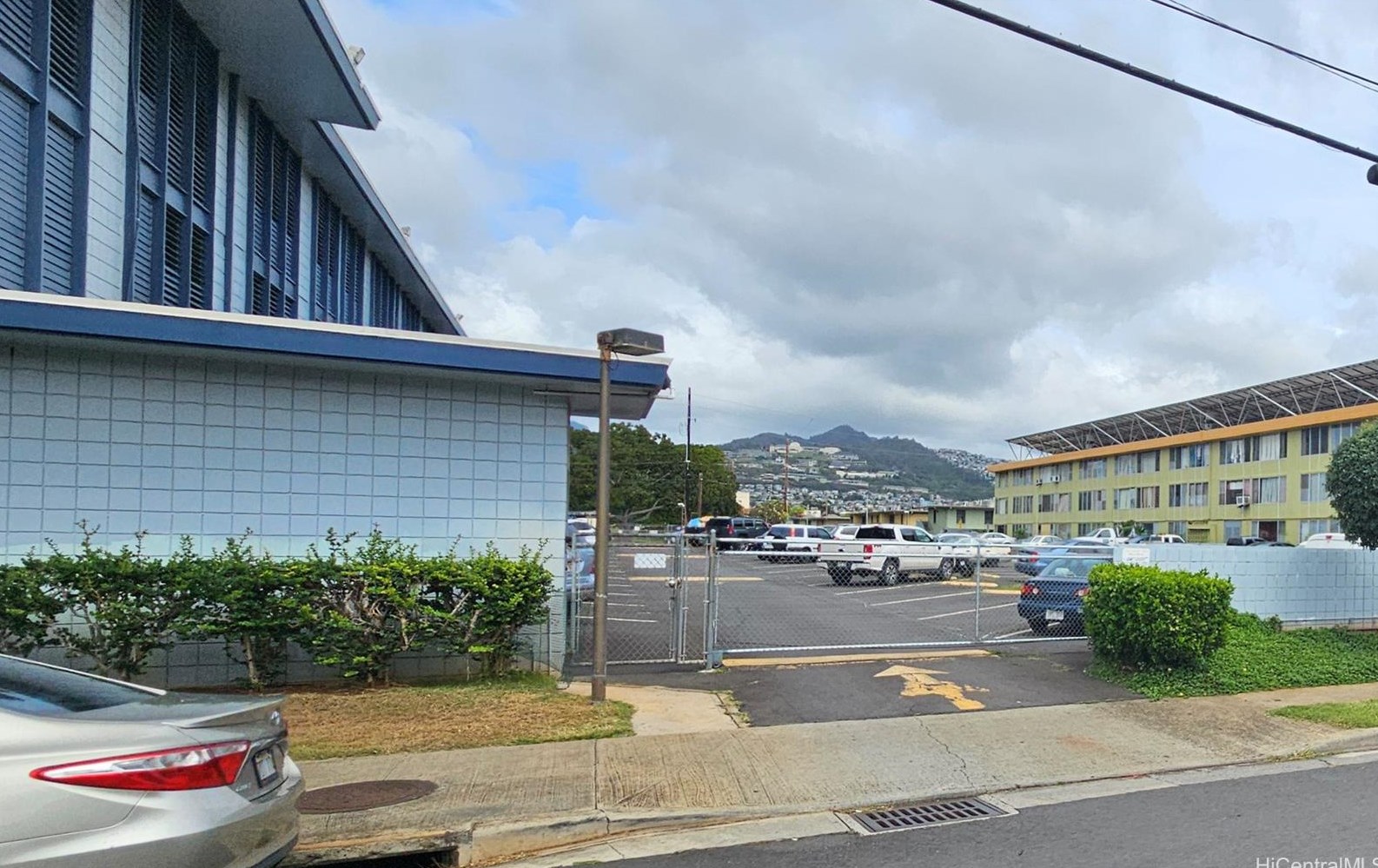 1506 Kaumualii St, Honolulu HI  96817-4863 exterior