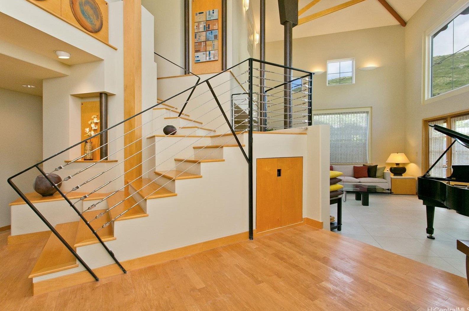 6645 Kalopa St, Honolulu, HI 96825-1012