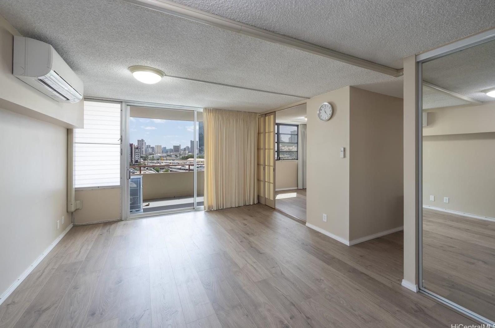 750 Kaheka St #701, Honolulu, HI 96814