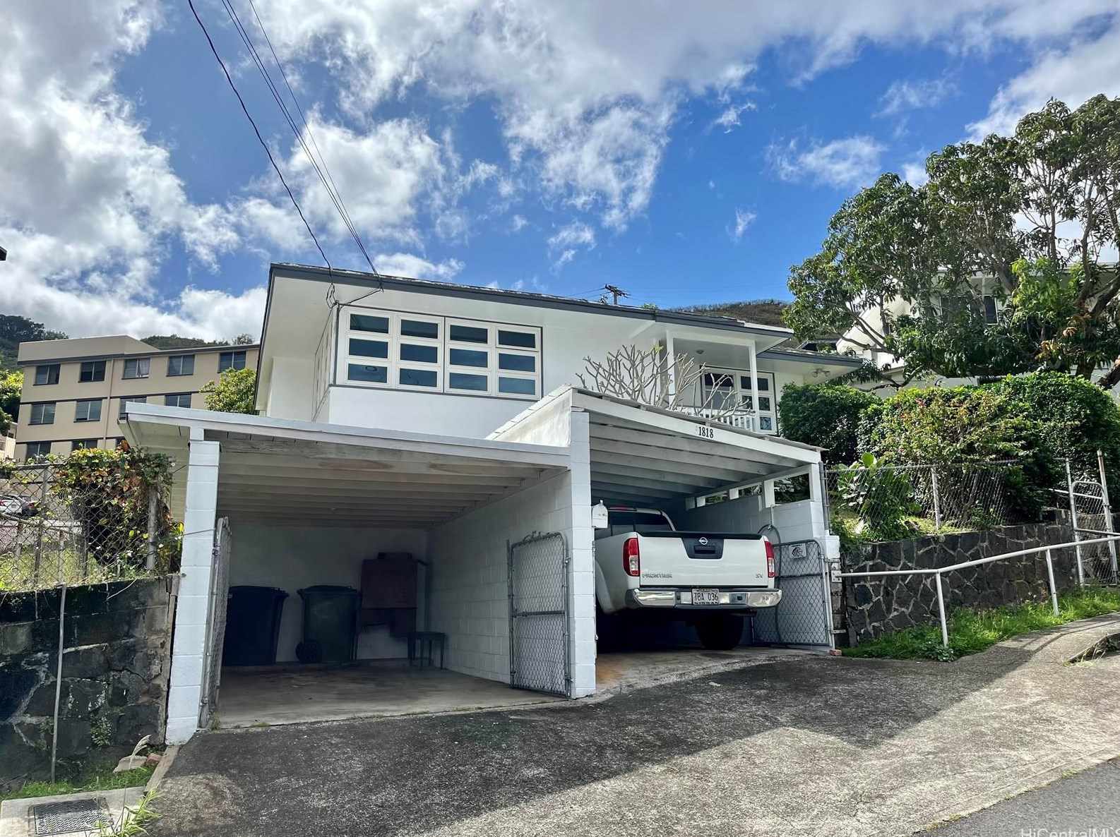 1818 Whiting St, Honolulu, HI 96813