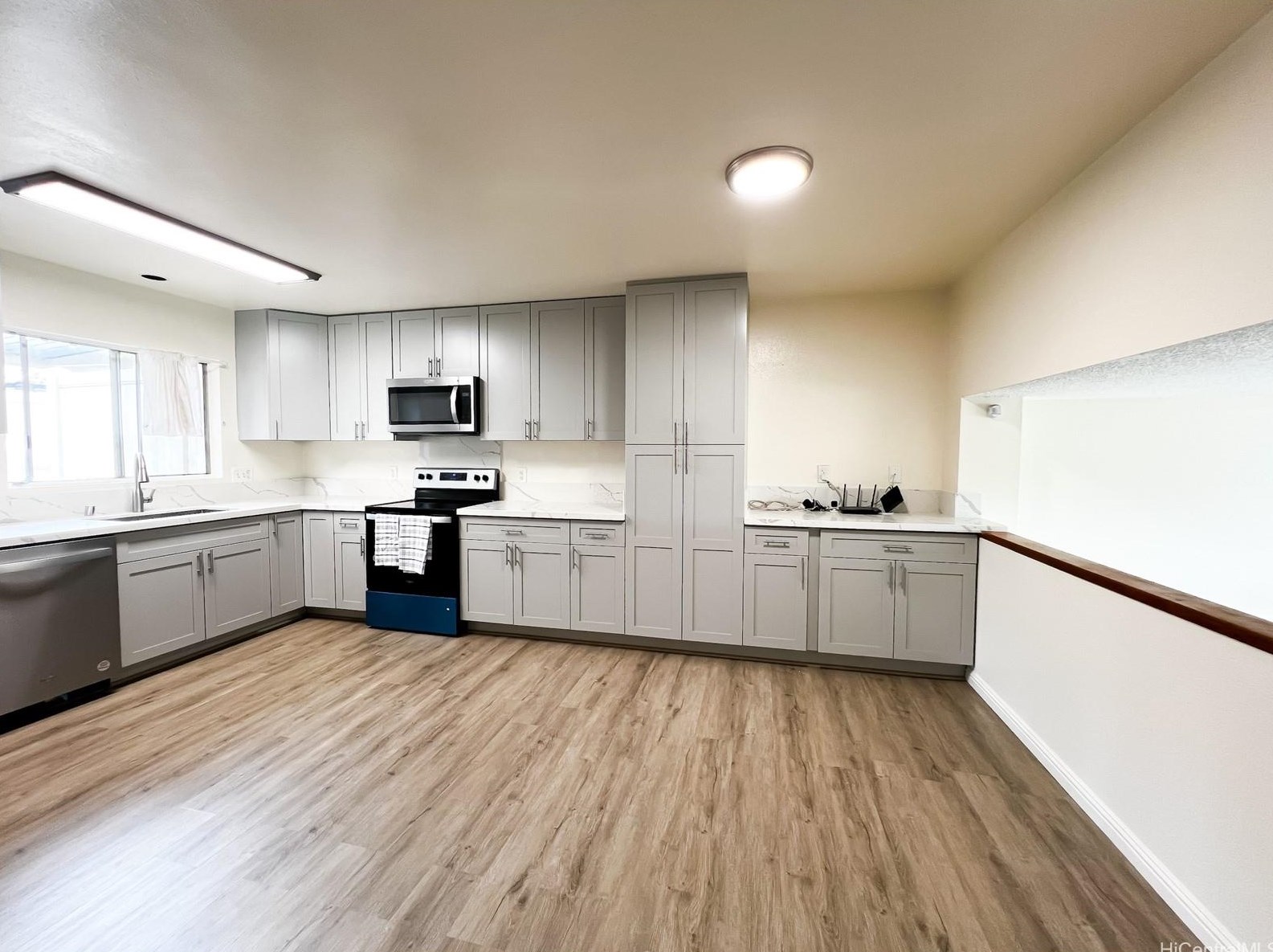 92-1266 Kikaha St #32, Kapolei, HI 96707
