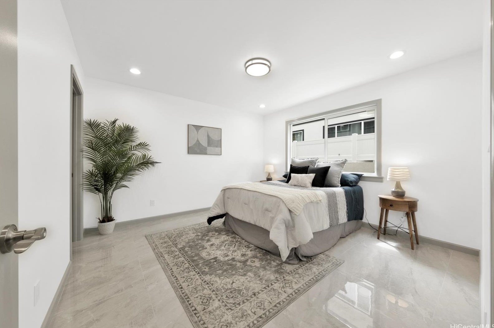 418 Halemaumau St, Honolulu HI  96821-2043 exterior