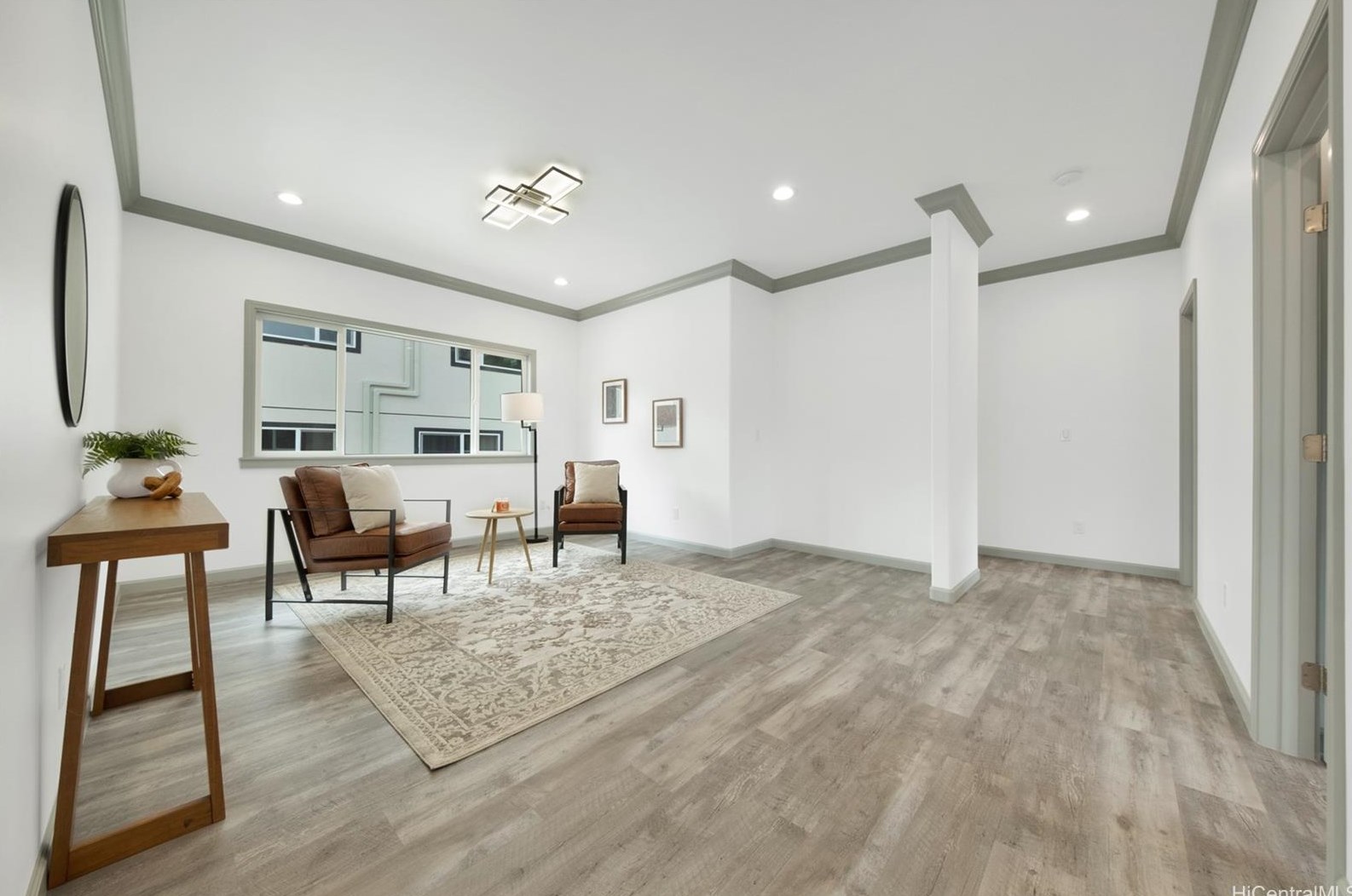 418 Halemaumau St, Honolulu HI  96821-2043 exterior