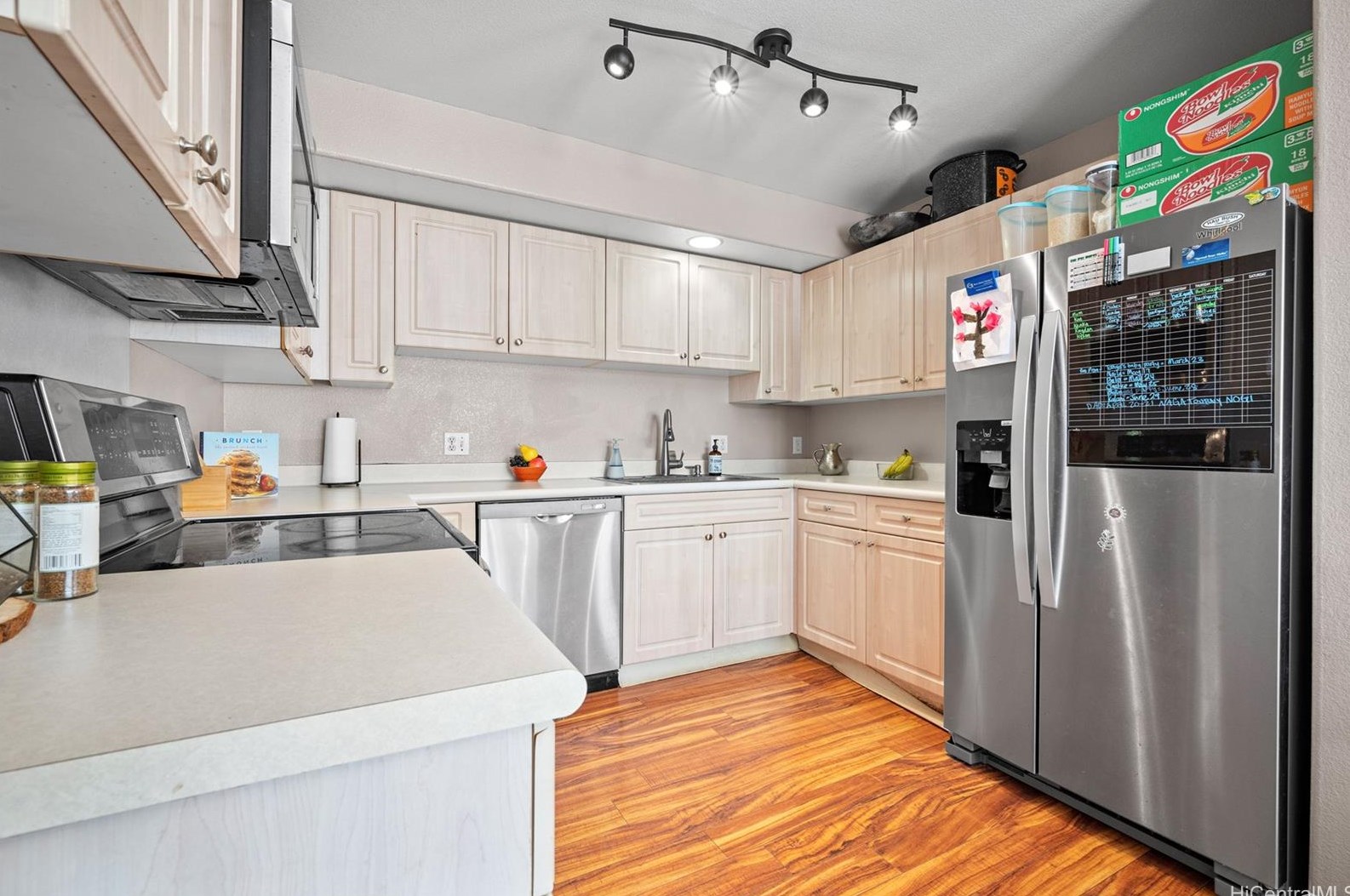 91-1541 Keonekapu St, Ewa Beach HI  96706 exterior