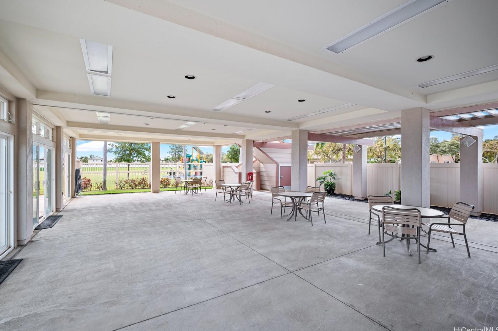 91-1541 Keonekapu St, Ewa Beach HI  96706 exterior