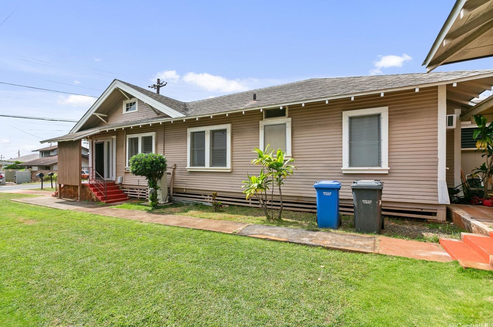 1108 19th Ave, Honolulu HI  96816-4609 exterior