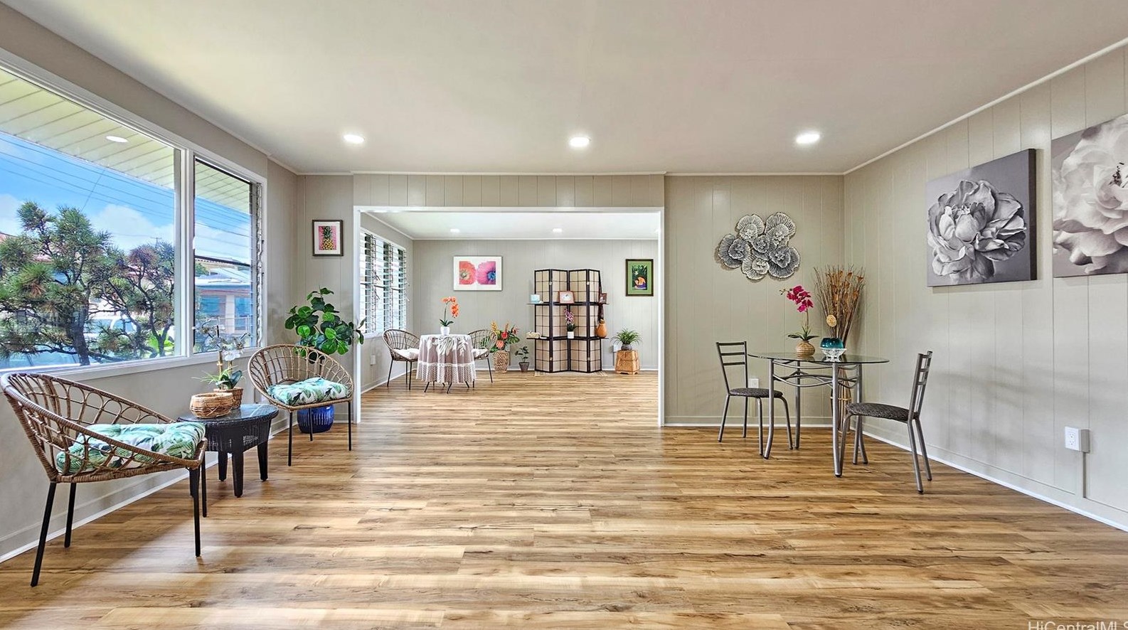 857 Nanakai Pl, Pearl City, HI 96782-2120