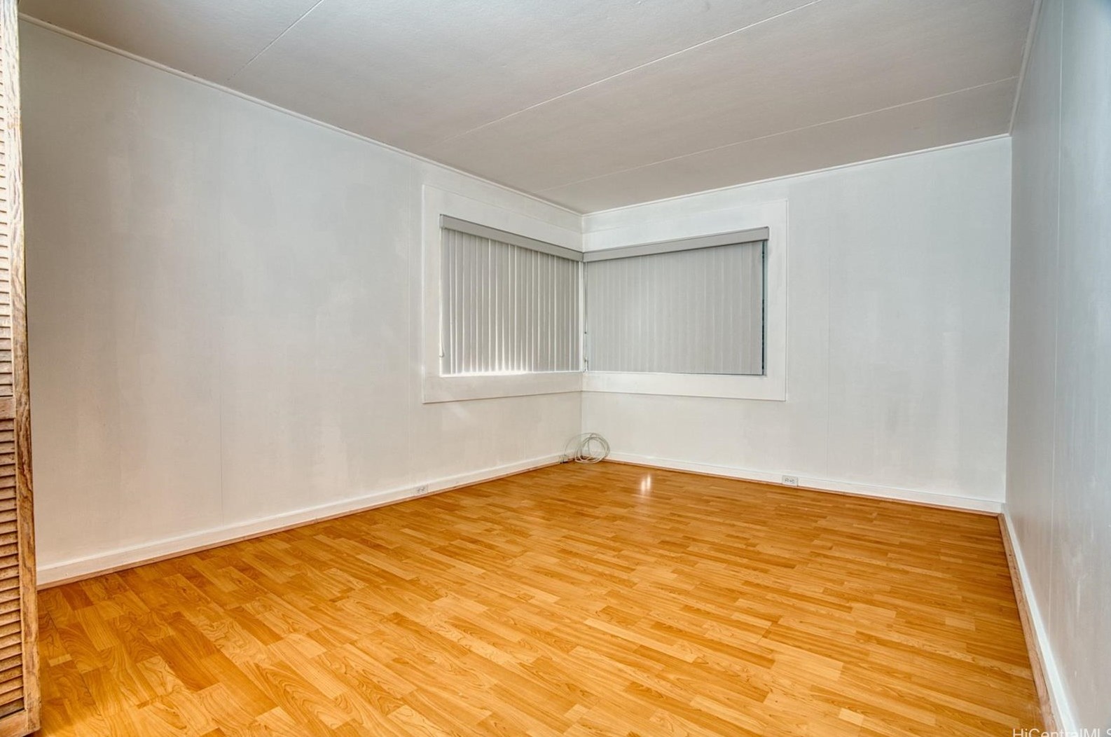 2959 Manoa Rd, Honolulu HI  96822-1852 exterior