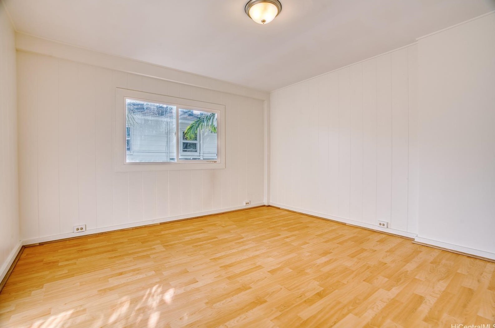 2959 Manoa Rd, Honolulu HI  96822-1852 exterior