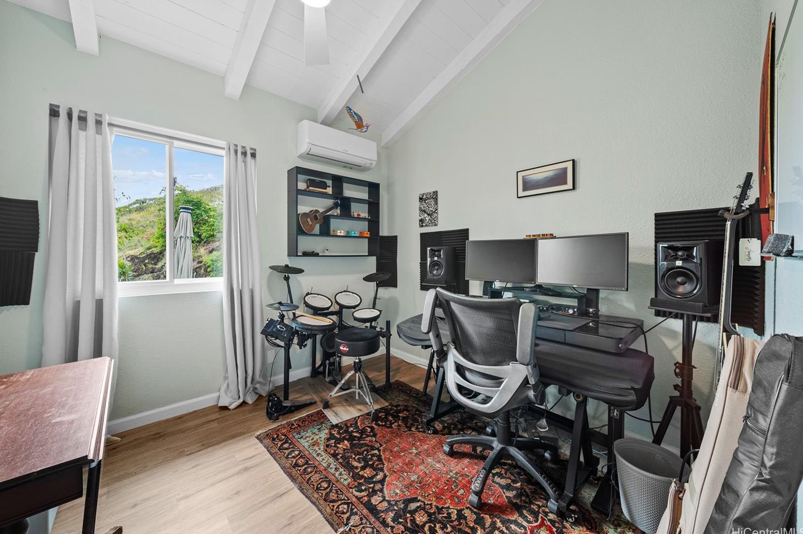 818 Kealahou St, Honolulu HI  96825-2966 exterior