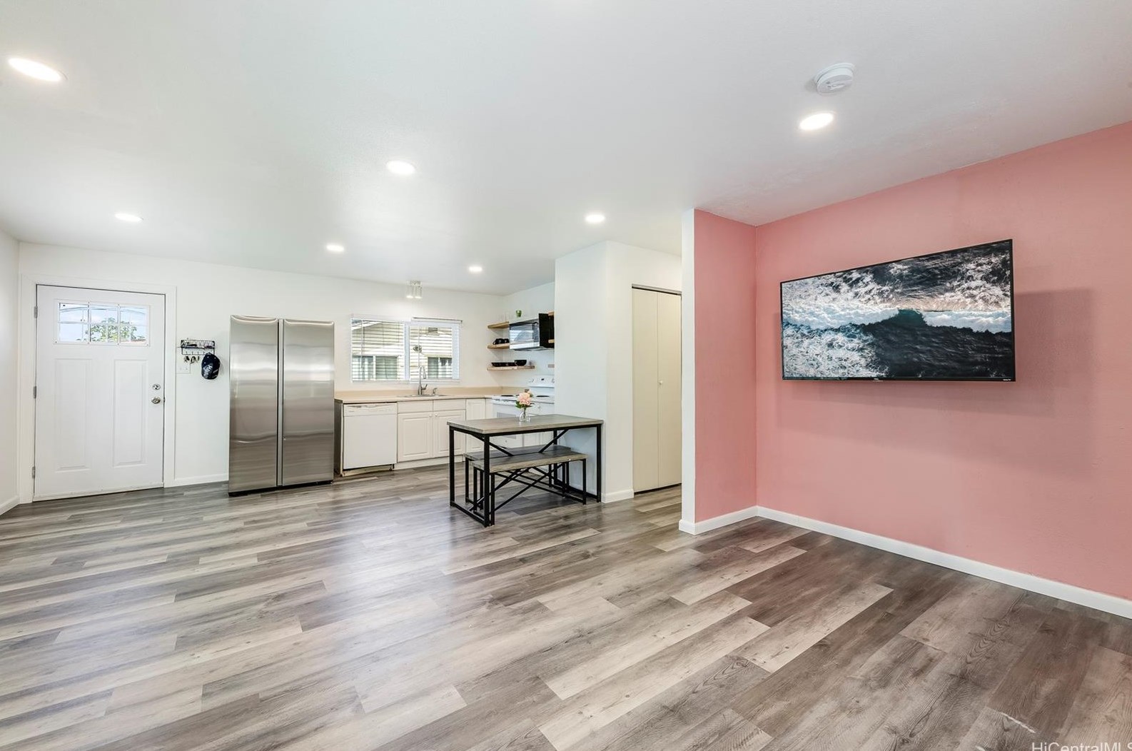 84-514 Manuku St, Nanakuli, HI 96792-1852