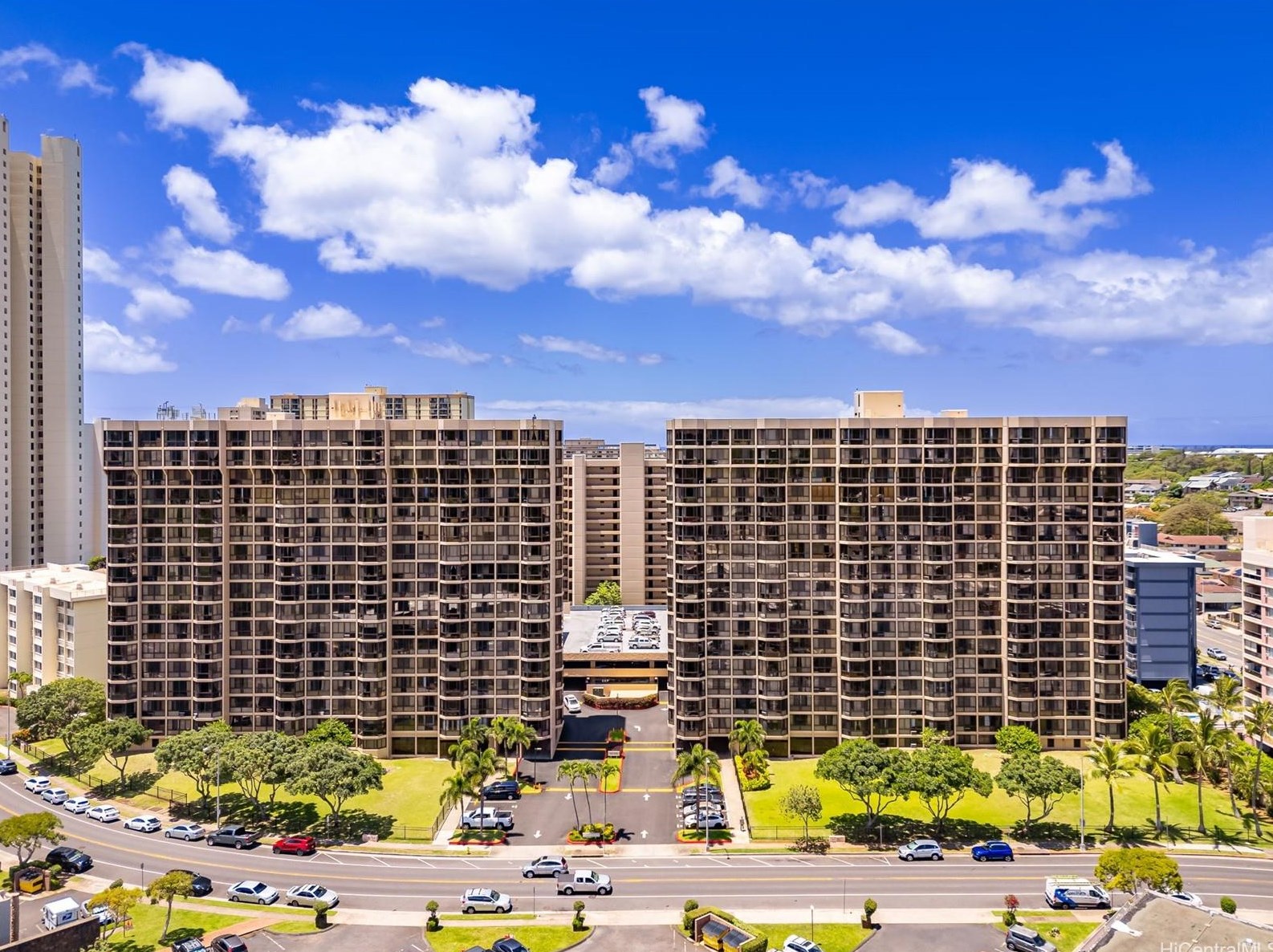 5070 Likini St #ph210, Honolulu, HI 96818