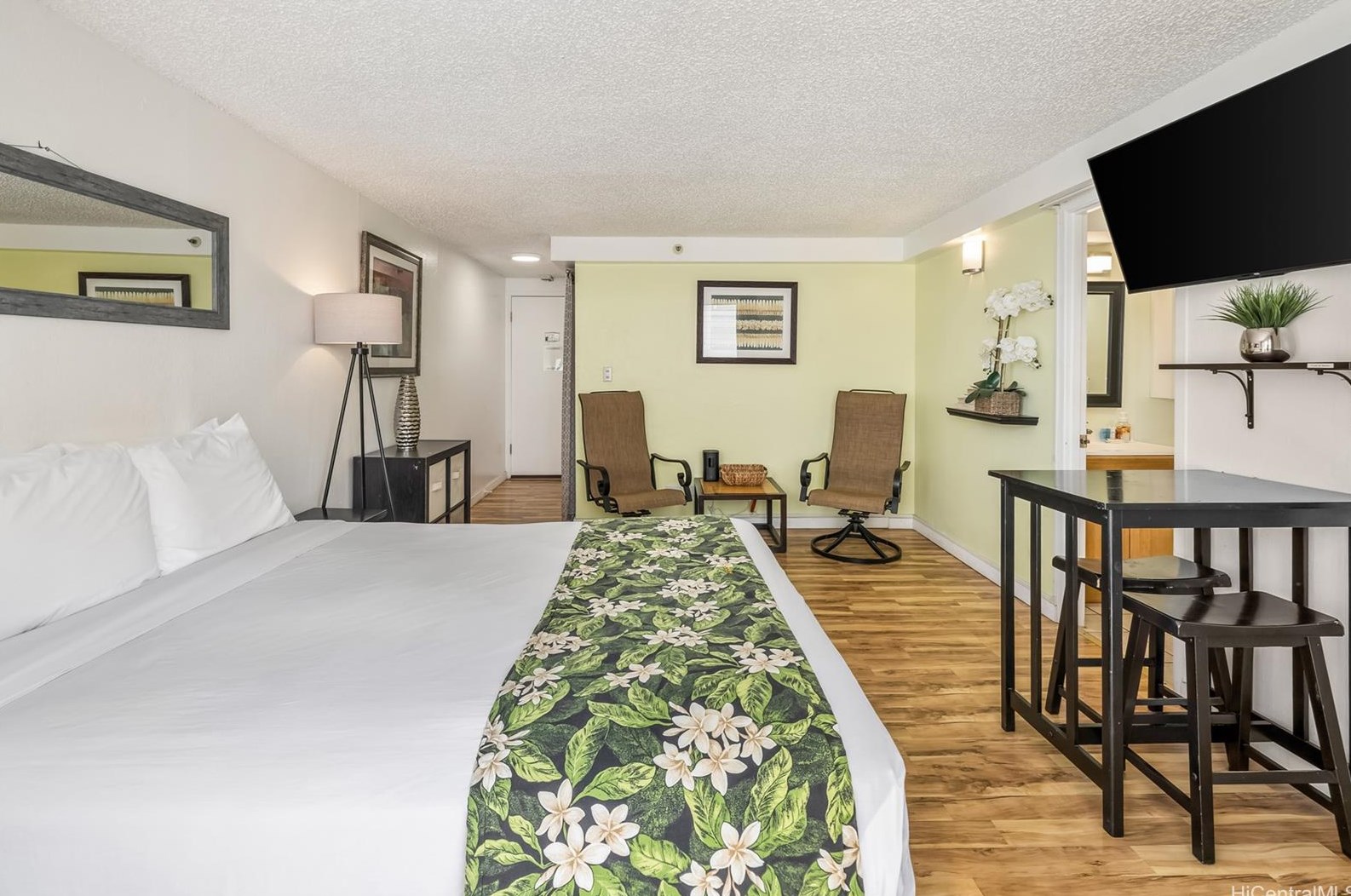 2450 Prince Edward St #1008a, Honolulu, HI 96815