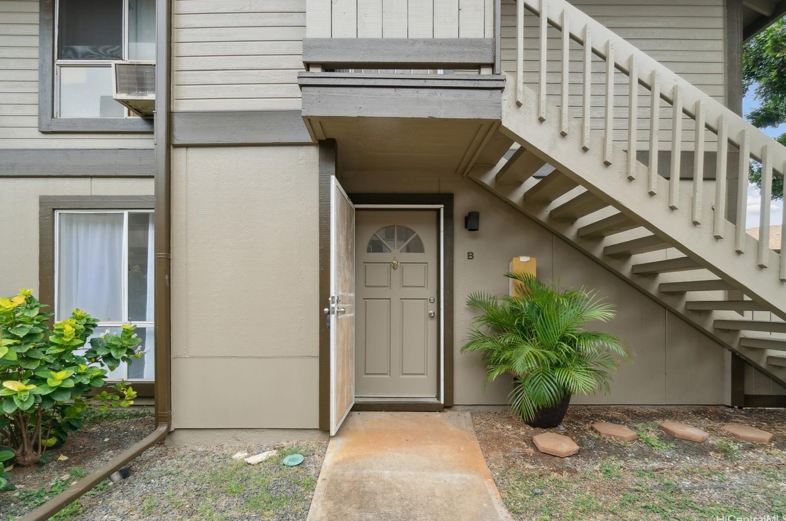 91-1119 Puamaeole St, Ewa Beach, HI 96706