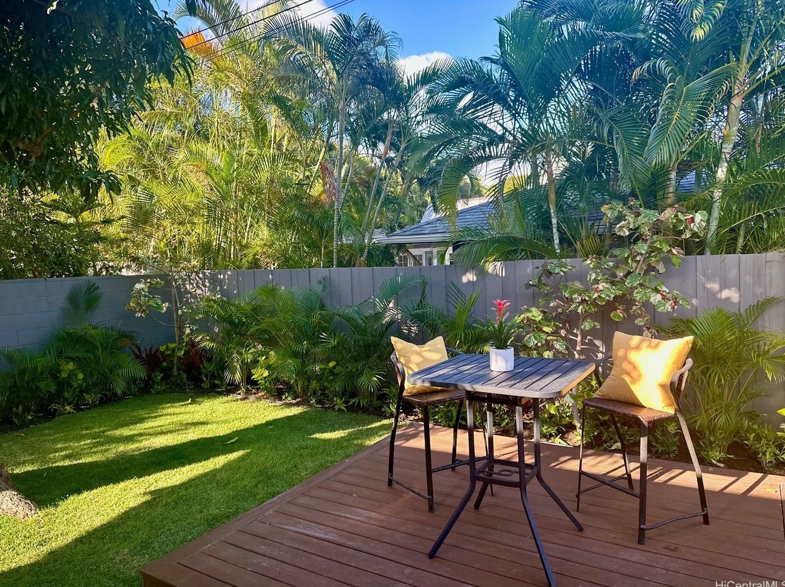 1029 Makaiwa St, Honolulu HI  96816-5403 exterior