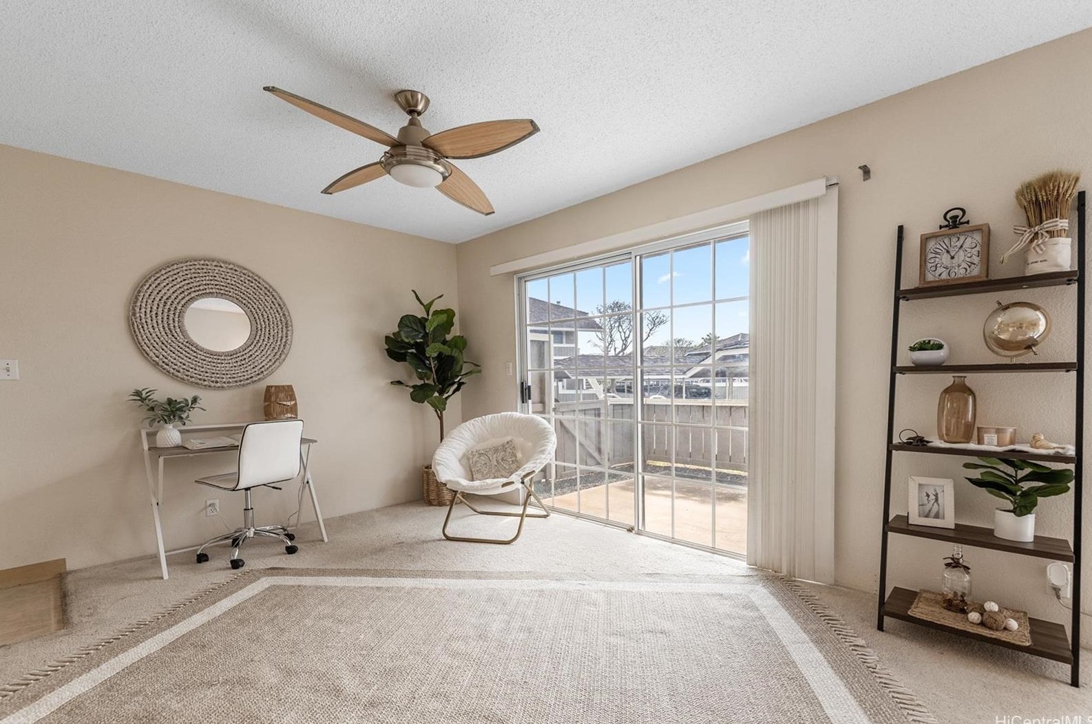 94-1412 Kulewa Loop #38e, Waipahu, HI 96797