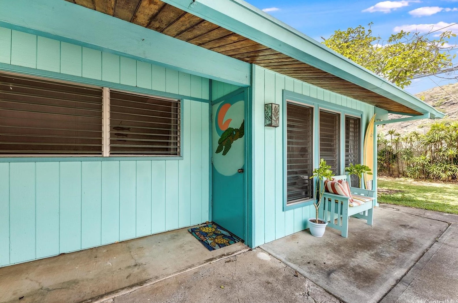 313 Kuliouou Rd, Honolulu HI  96821-2230 exterior