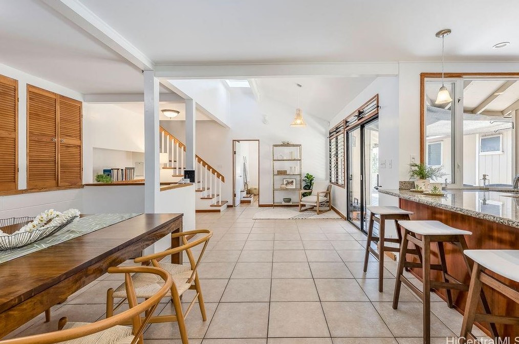 1649 Bertram St, Honolulu HI  96816-1928 exterior