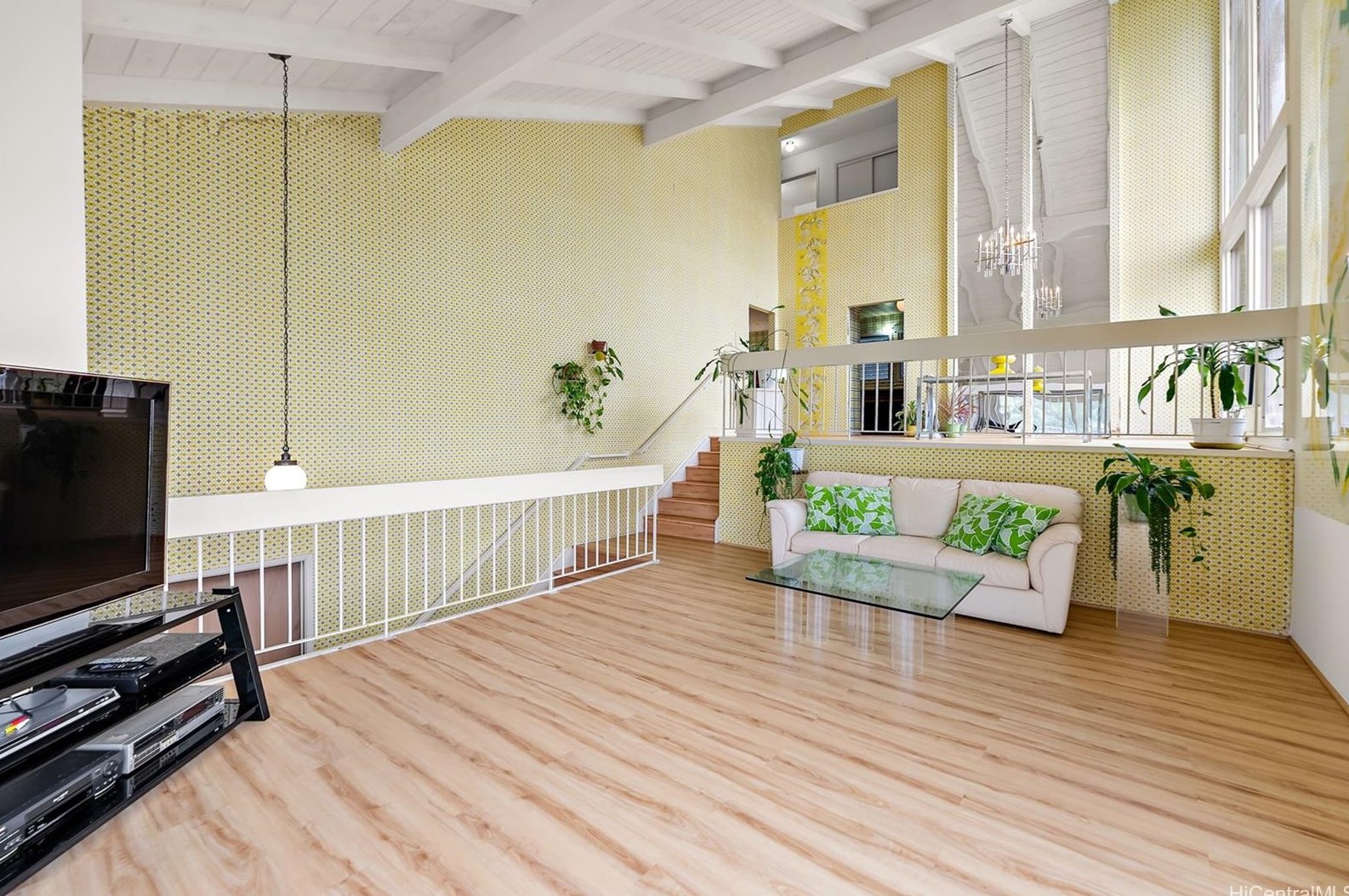 839 Hahaione St, Honolulu HI  96825-1039 exterior