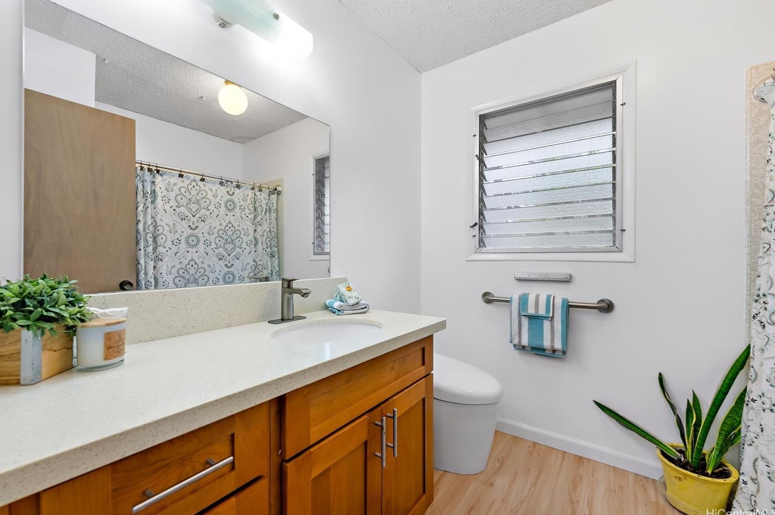 839 Hahaione St, Honolulu HI  96825-1039 exterior