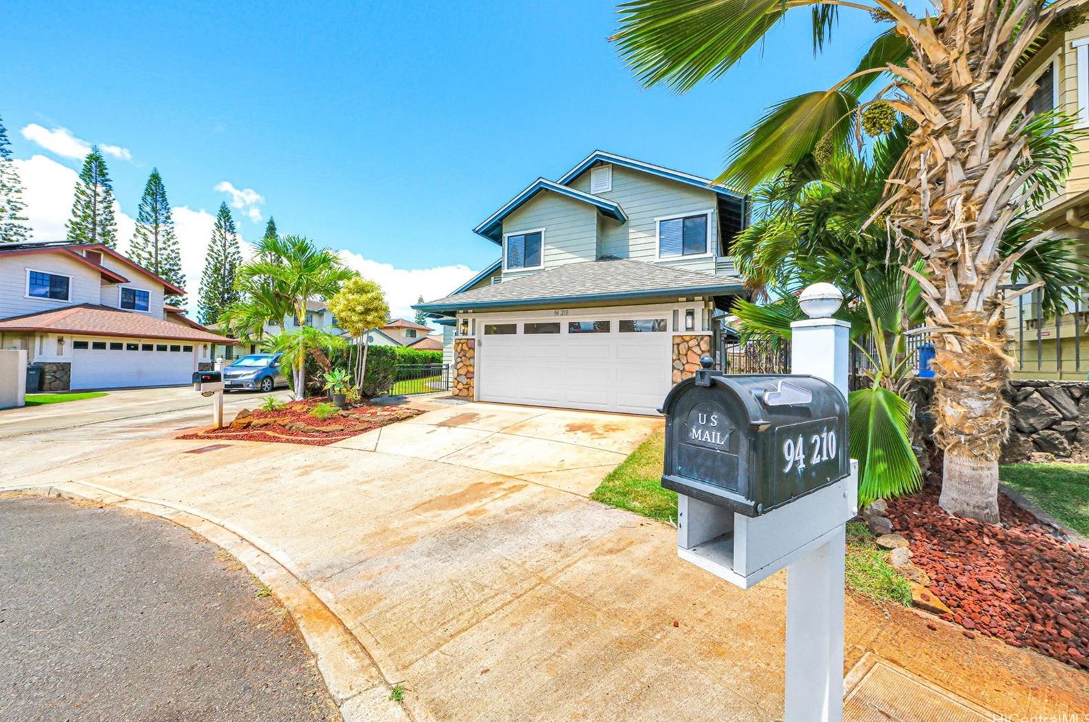 94-210 Pailolo Pl, Waipahu, HI 96797