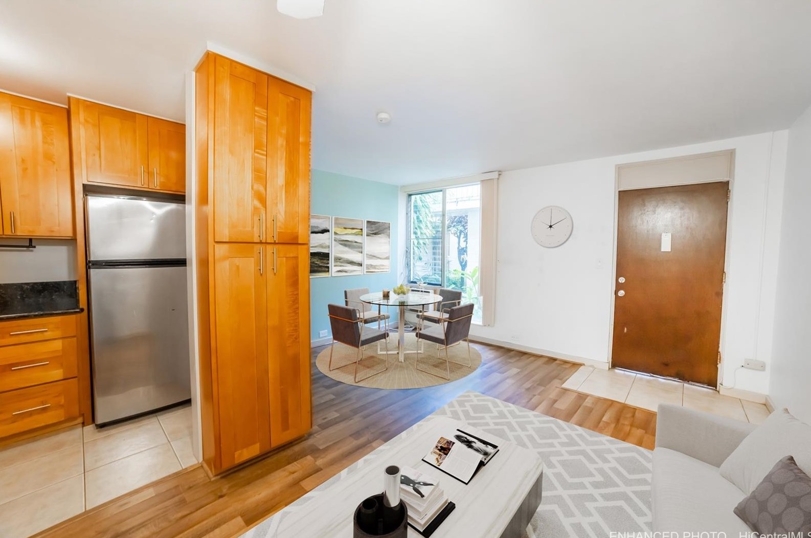 1122 Wilder Ave #104, Honolulu, HI 96822