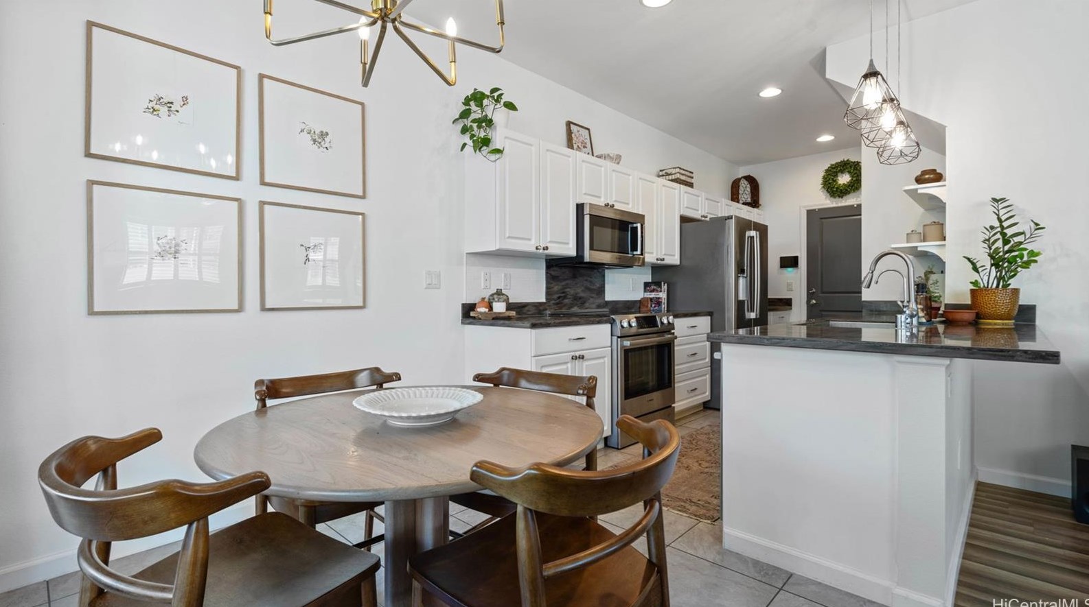 91-6221 Kapolei Pkwy #106, Ewa Beach, HI 96706