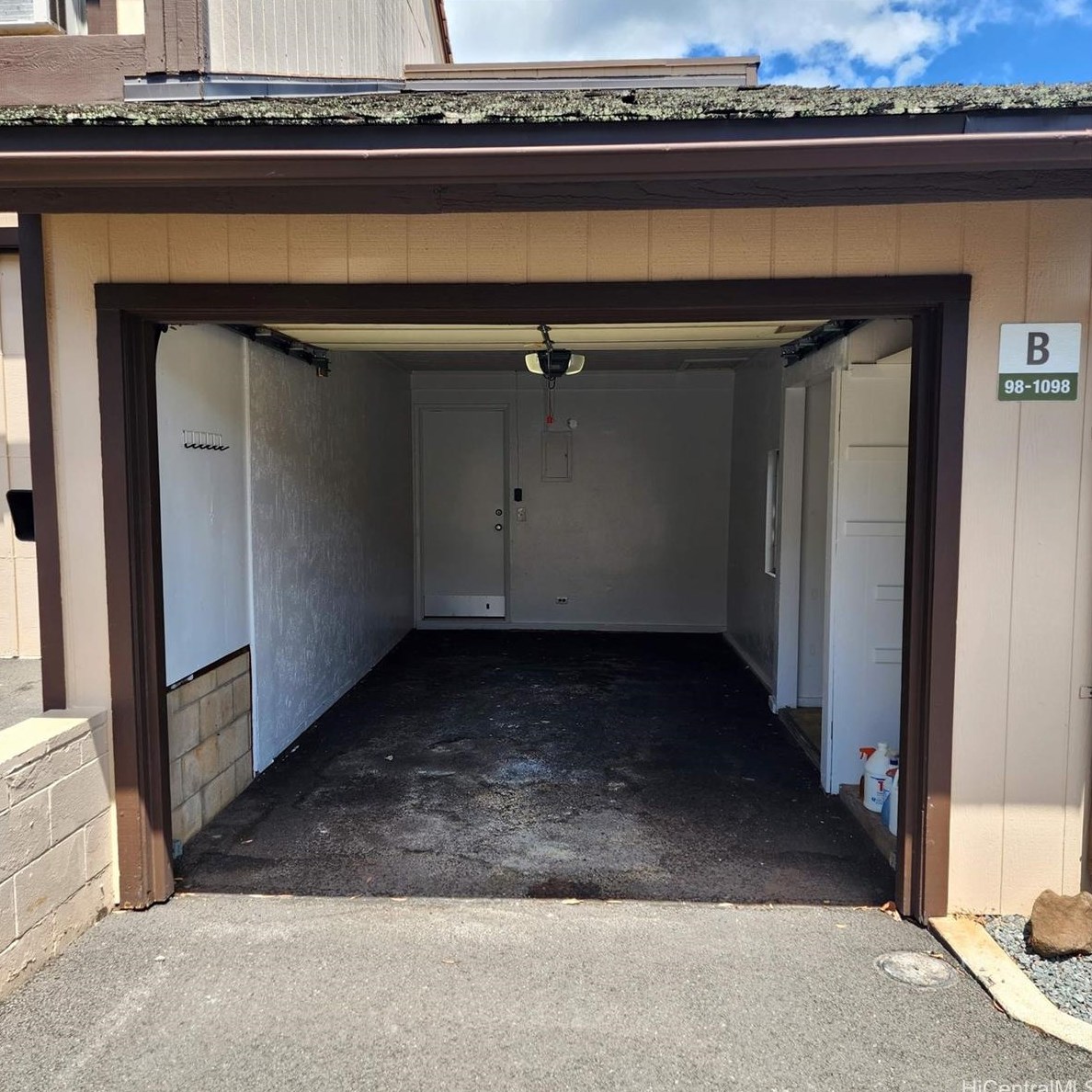 981098 Komo Mai Dr #70, Aiea, HI 96701
