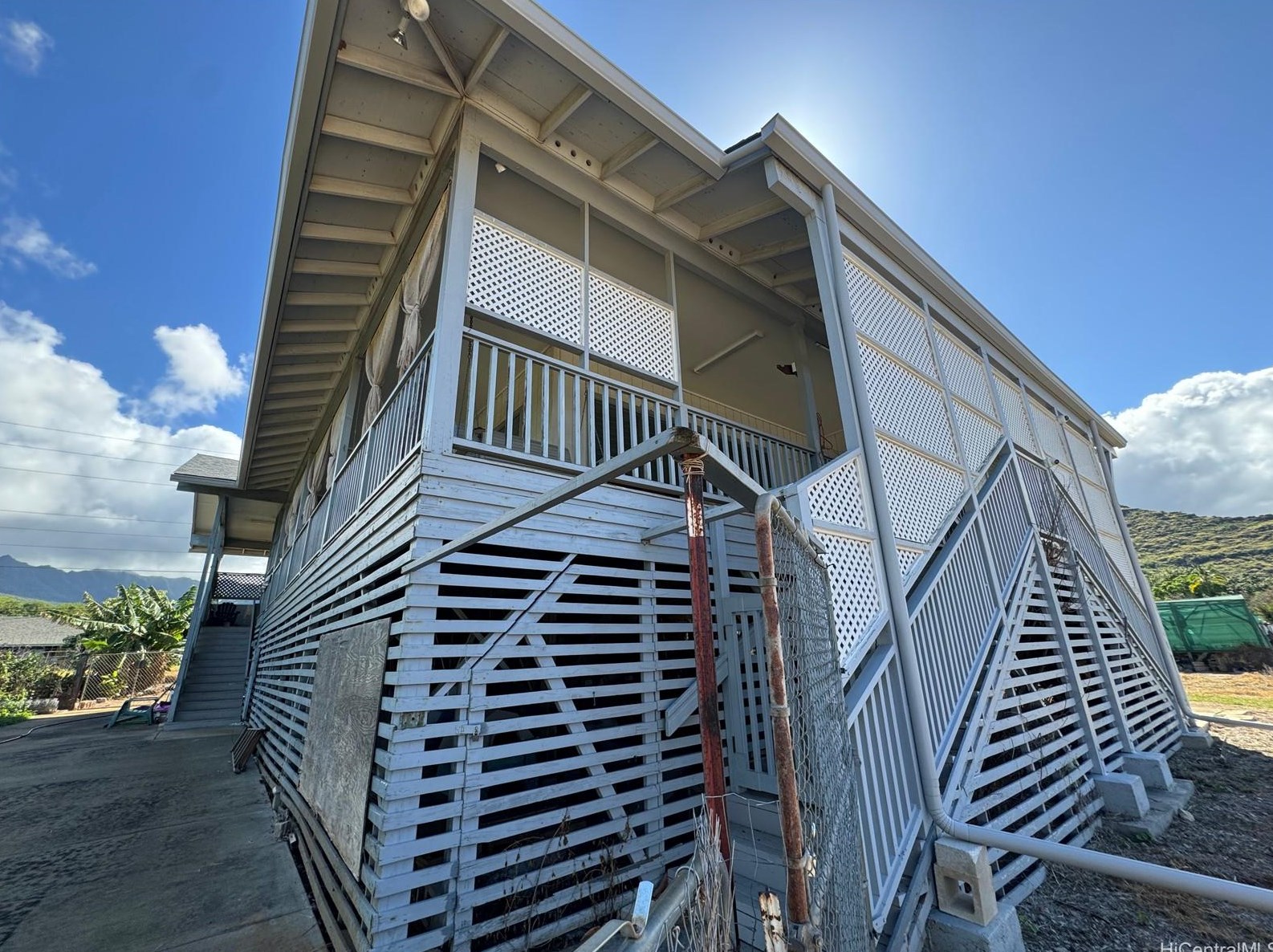 84-1015 Noholio Rd, Nanakuli, HI 96792-2245