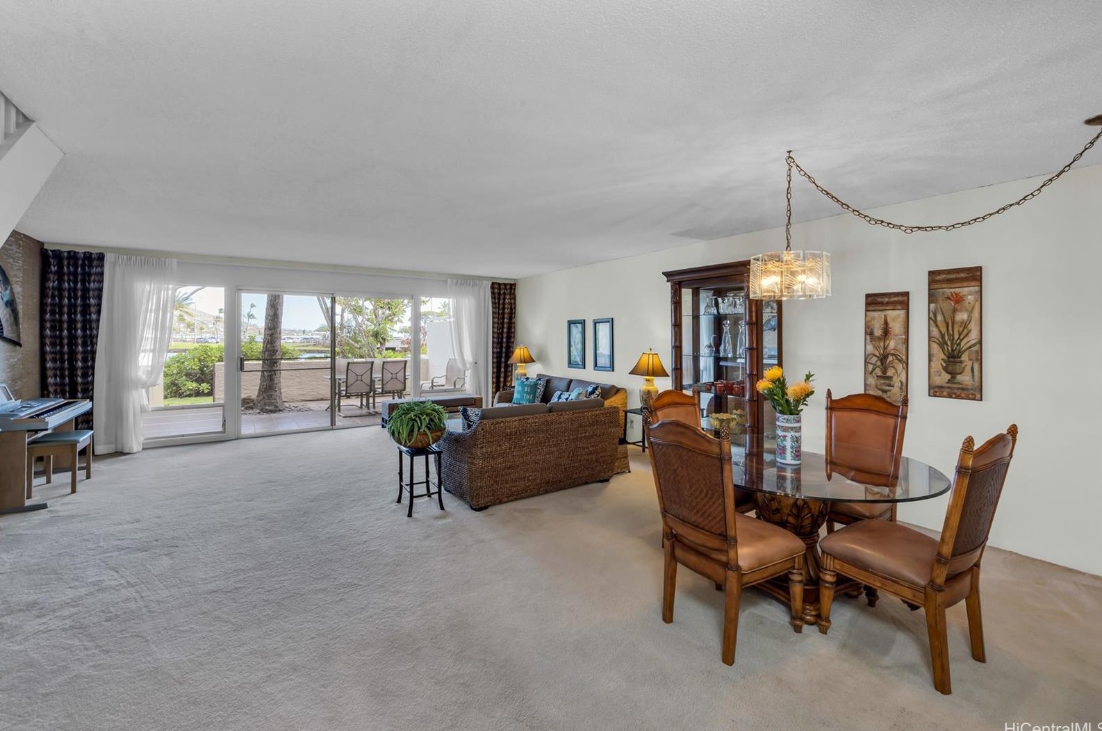 207 Kawaihae St #b-5, Honolulu, HI 96825