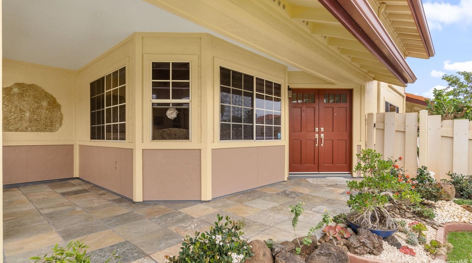 911008 Makahaiaku St, Kapolei, HI 96707-3003