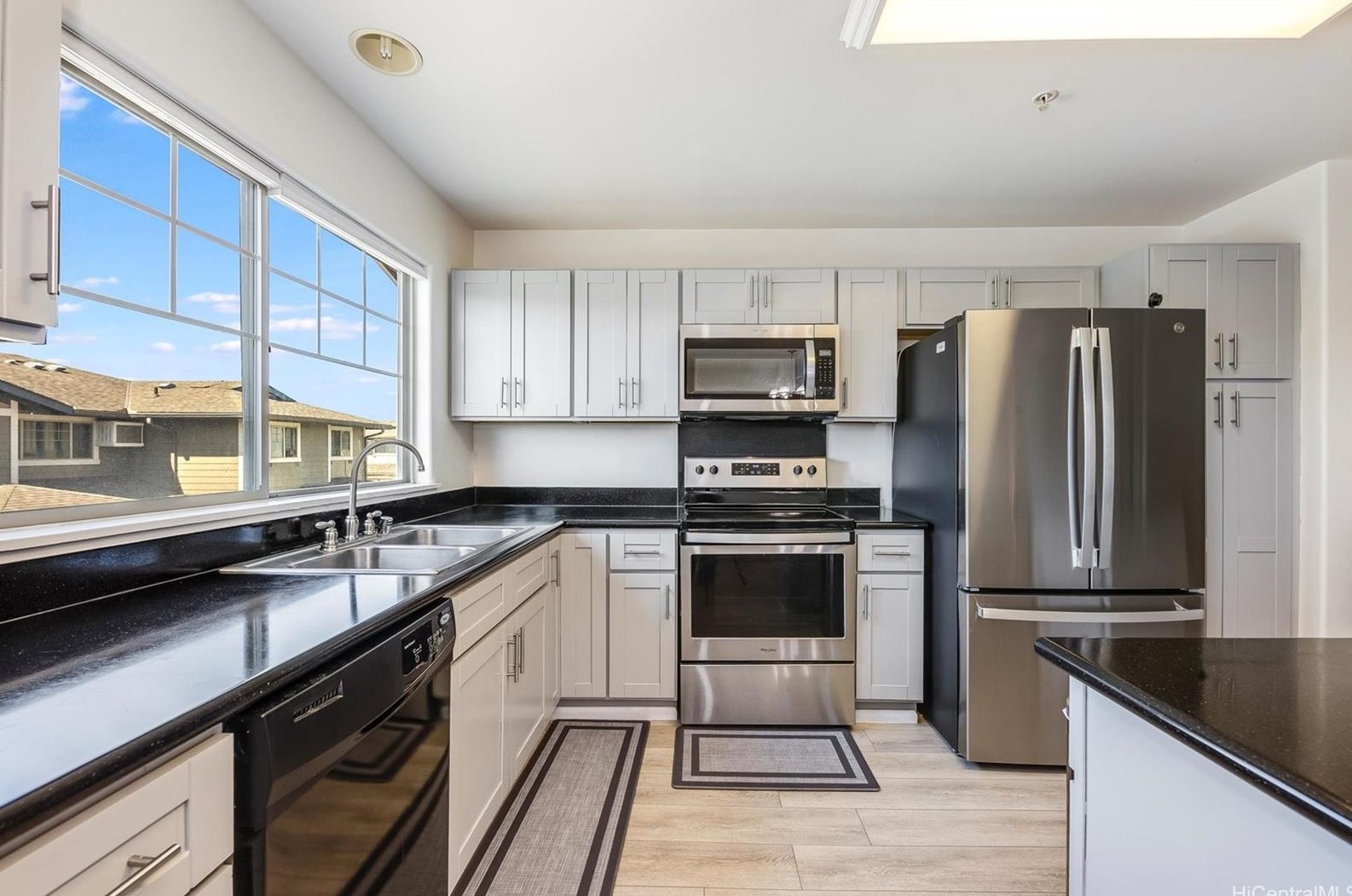911263 Kamaaha Ave, Kapolei, HI 96707