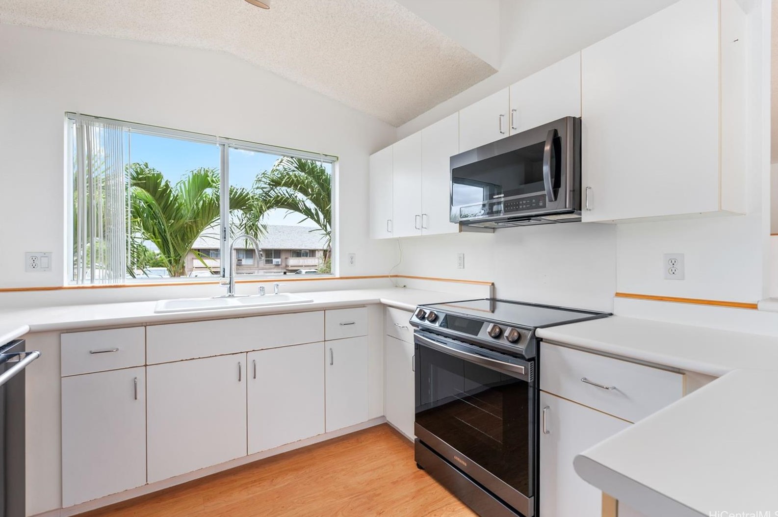 91-1069 Laaulu St, Ewa Beach, HI 96706