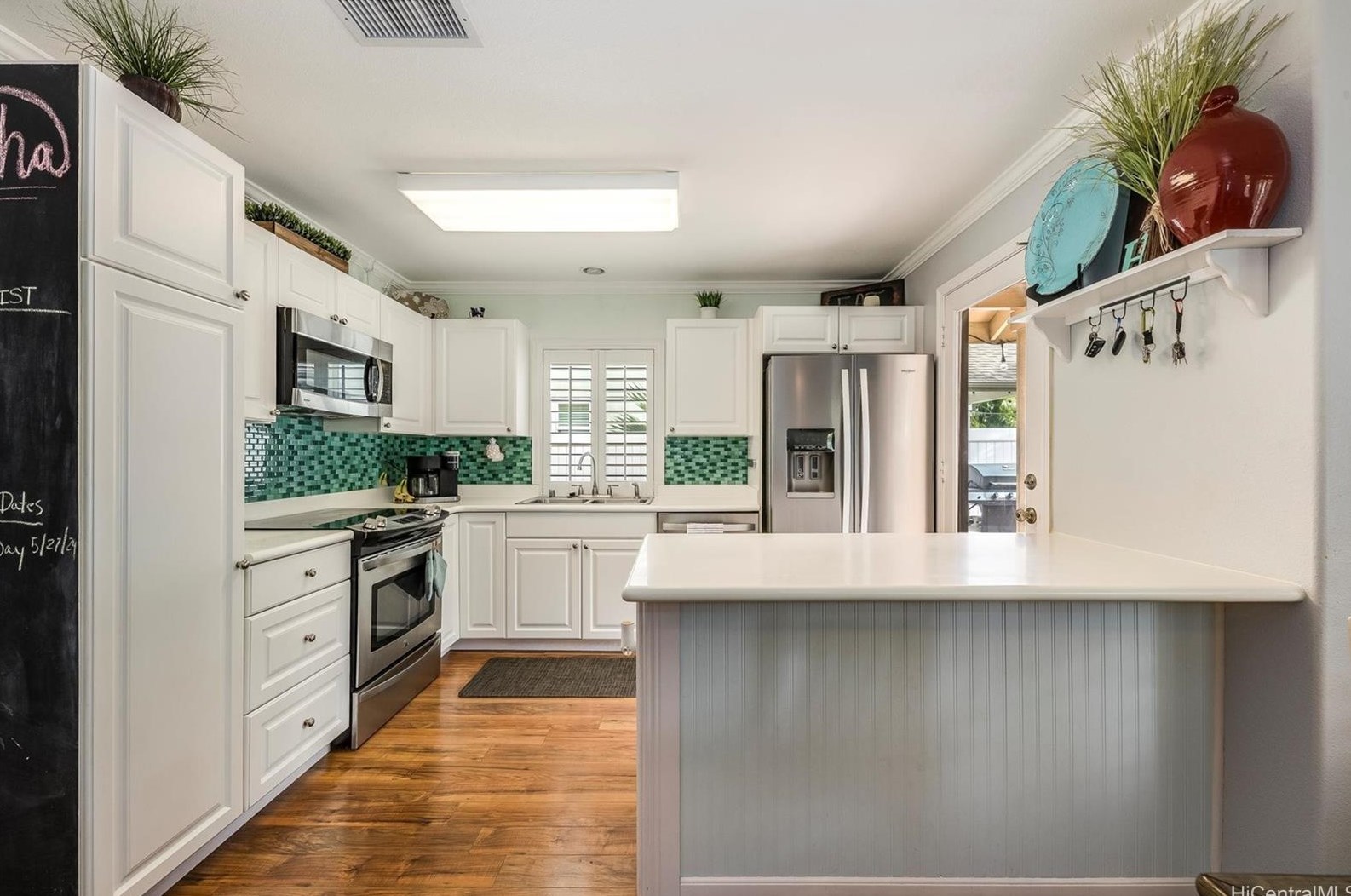 91-1027 Kaihi St, Ewa Beach HI  96706 exterior