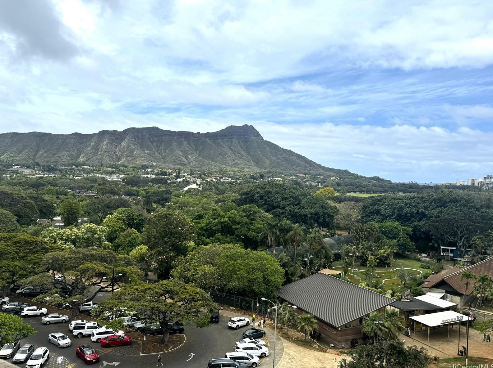 134 Kapahulu Ave #1004, Honolulu, HI 96815